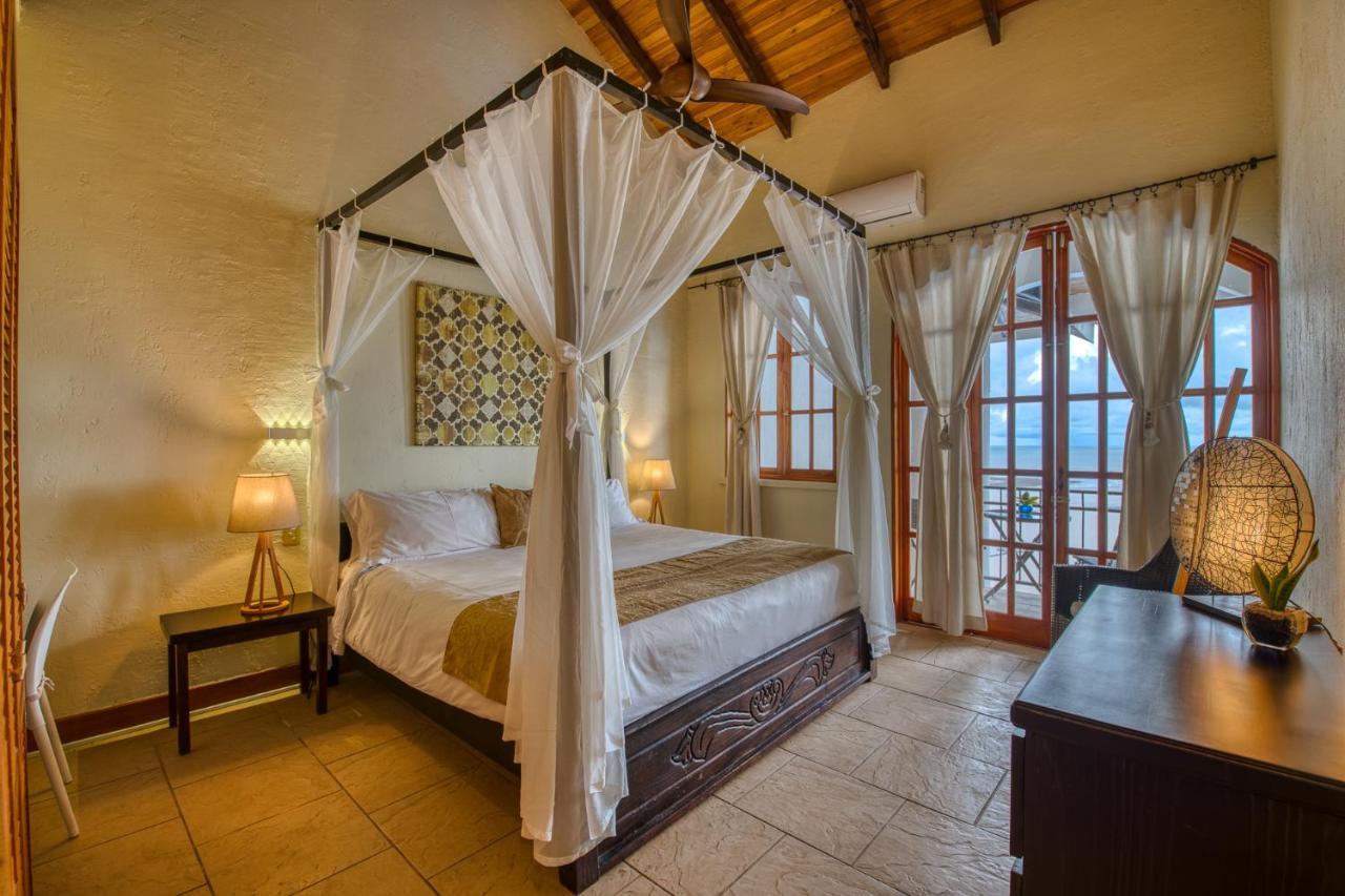 El Castillo Luxury Boutique Hotel- (Adults Only) Ojochal Eksteriør bilde