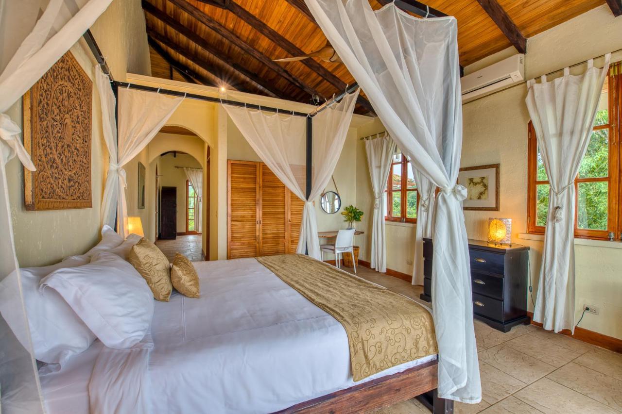 El Castillo Luxury Boutique Hotel- (Adults Only) Ojochal Eksteriør bilde